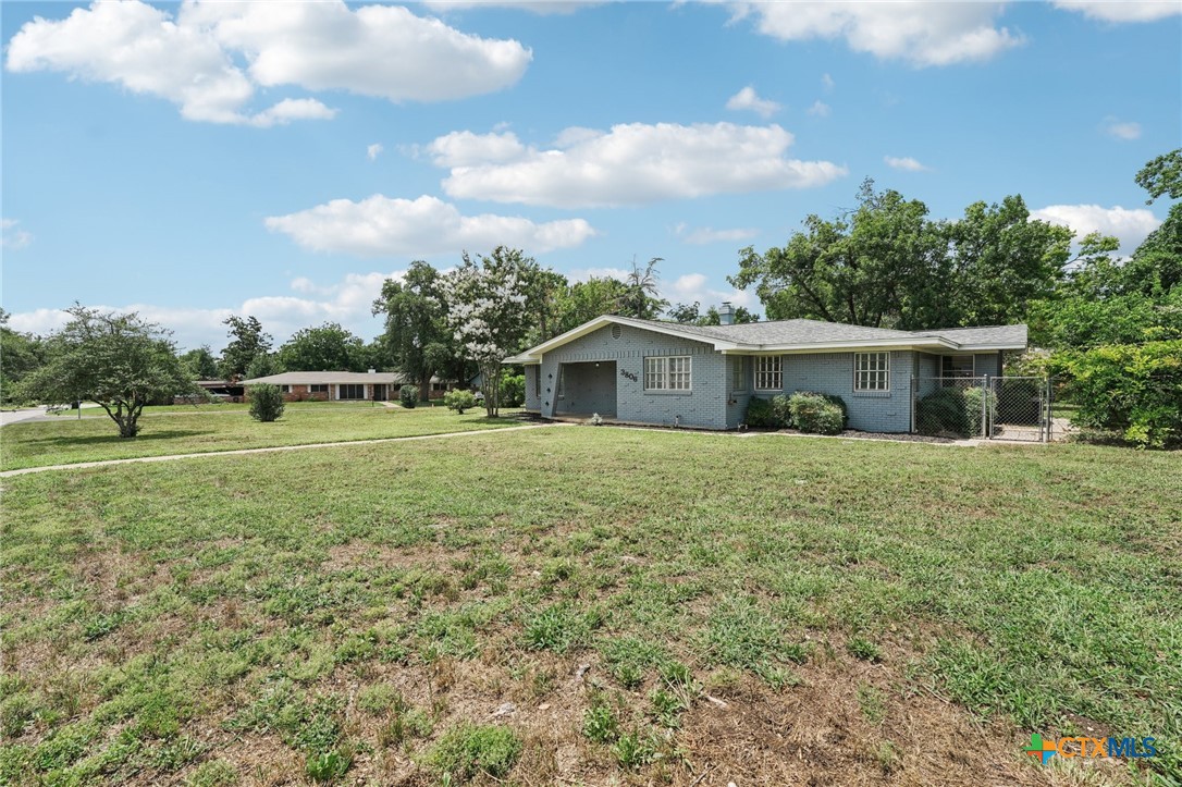 3806 Las Cienega Boulevard Property Photo 46