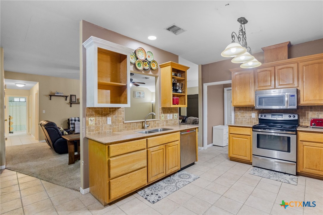 301 Crawford Drive Property Photo 8