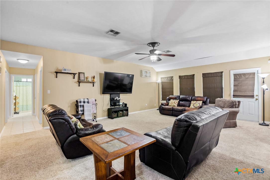 301 Crawford Drive Property Photo 14