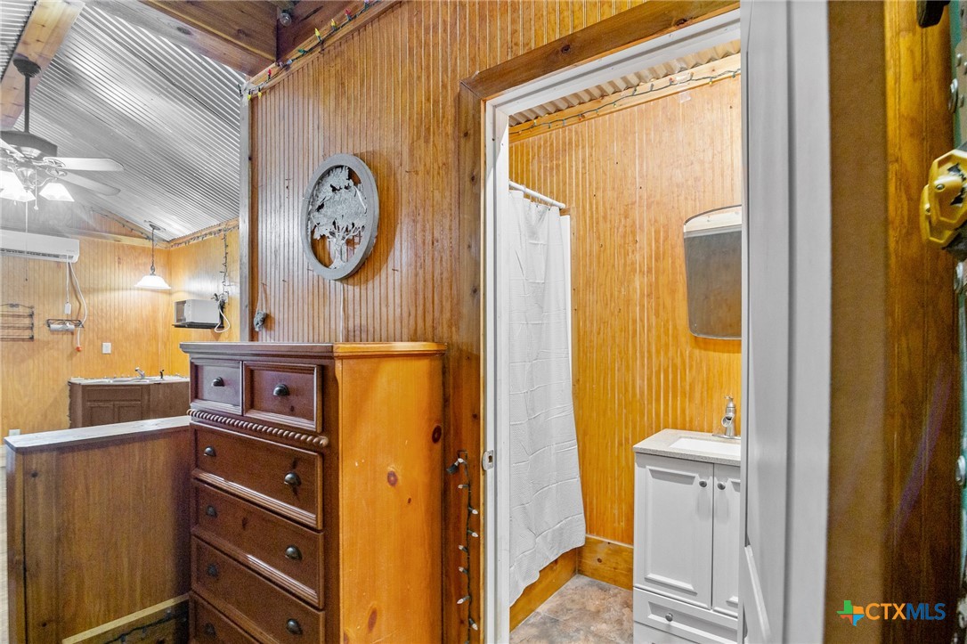 301 Crawford Drive Property Photo 22