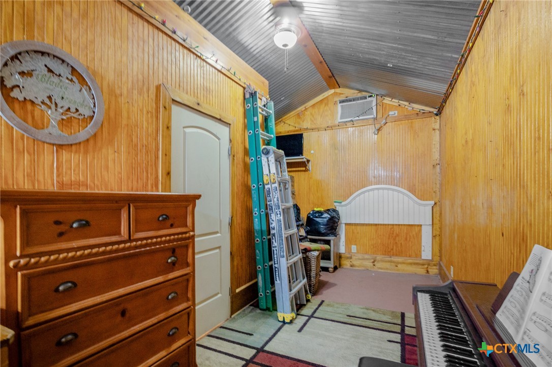 301 Crawford Drive Property Photo 24