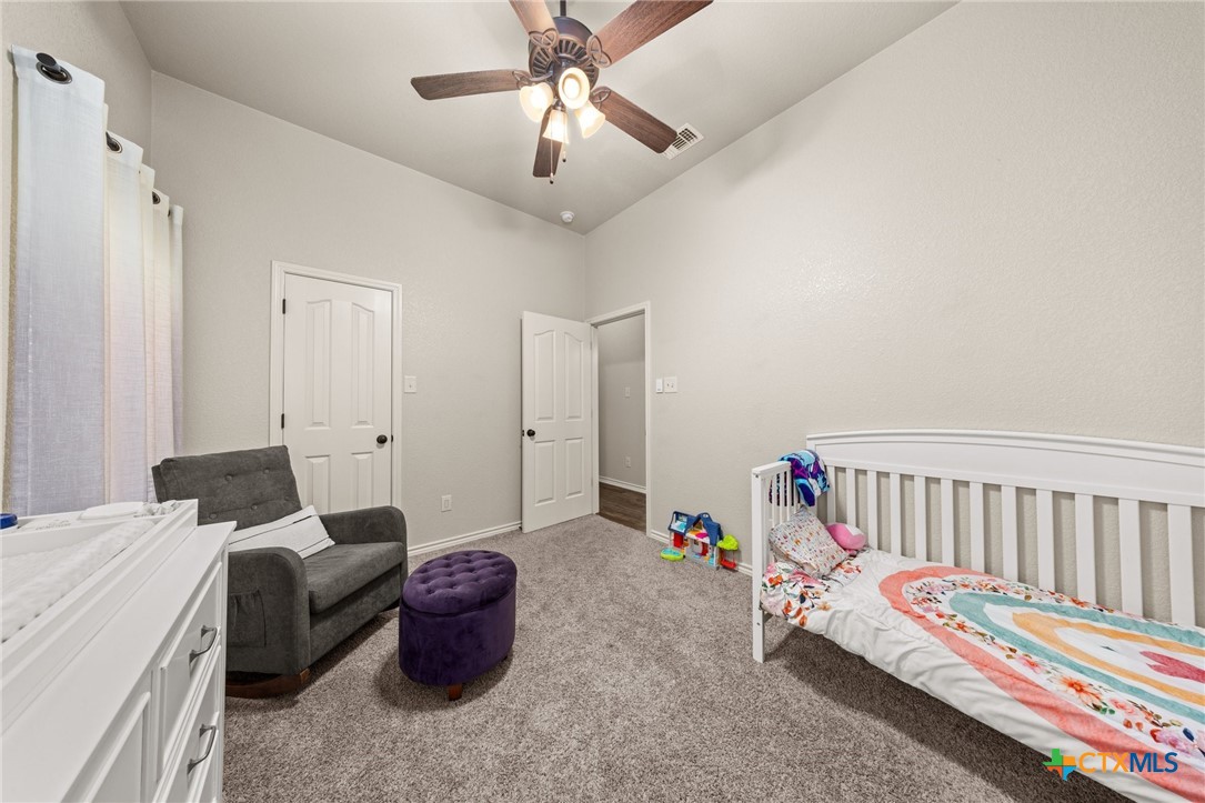 1124 Dark Wood Drive Property Photo 14