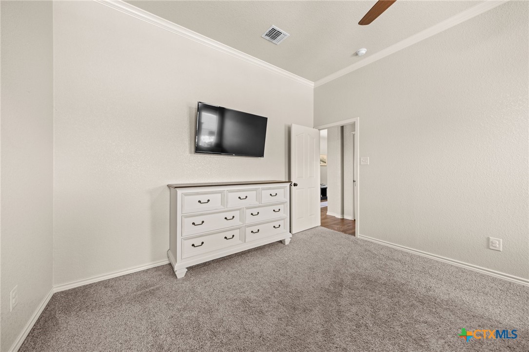 1124 Dark Wood Drive Property Photo 24