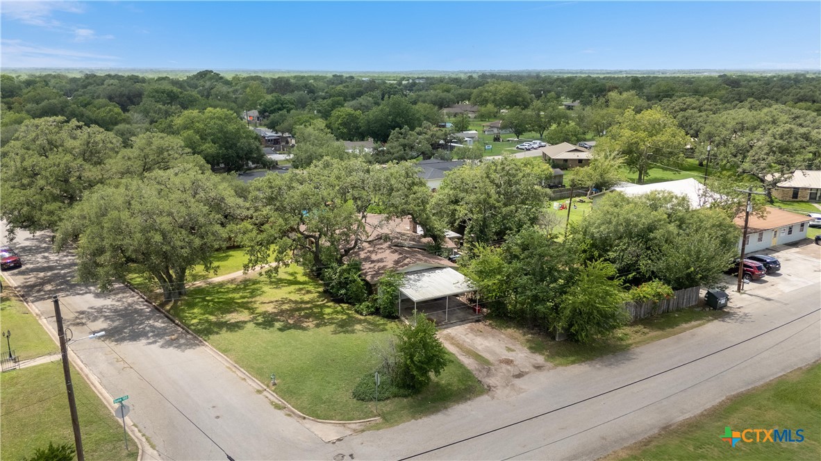 204 W Johnson Street Property Photo 27