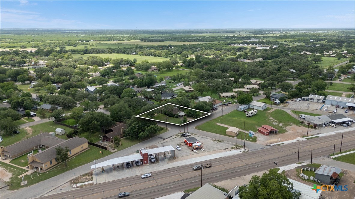 204 W Johnson Street Property Photo 29