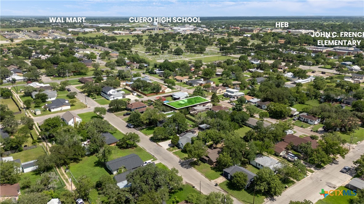 516 2nd Street Property Photo 12