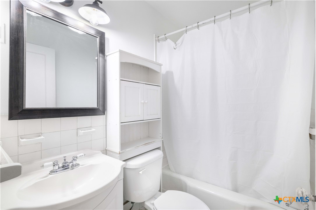 516 2nd Street Property Photo 19