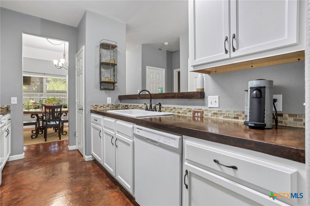 109 Dolly Street Property Photo 10