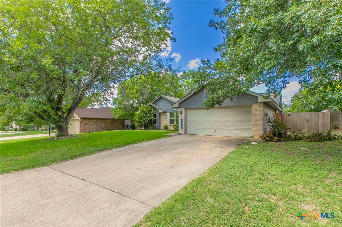 504 Brazos Drive Property Photo 1