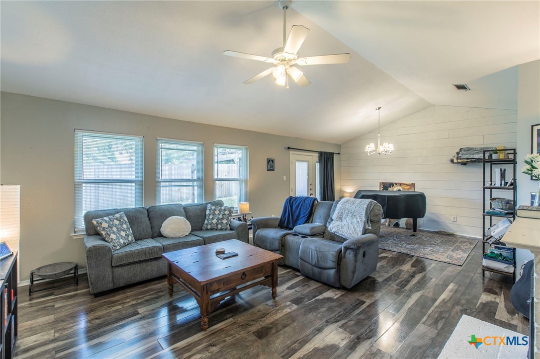 504 Brazos Drive Property Photo 3