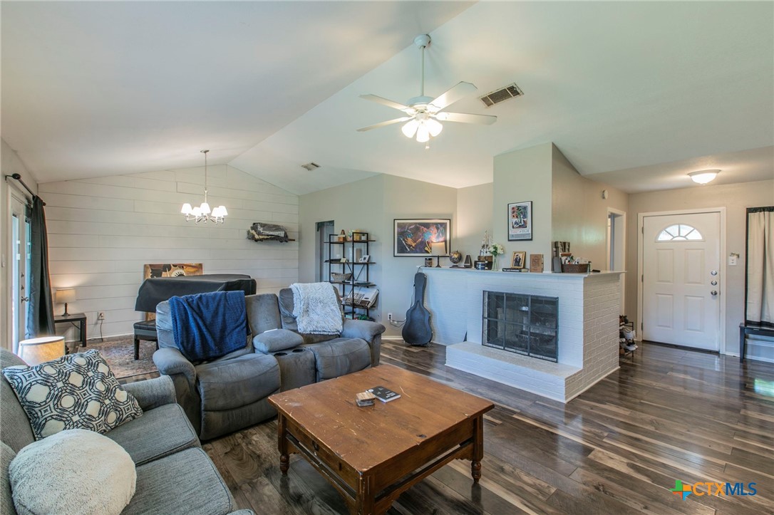 504 Brazos Drive Property Photo 6
