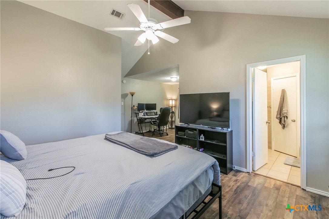 504 Brazos Drive Property Photo 13