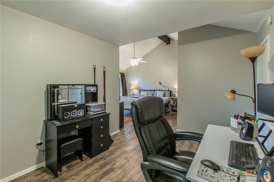 504 Brazos Drive Property Photo 15