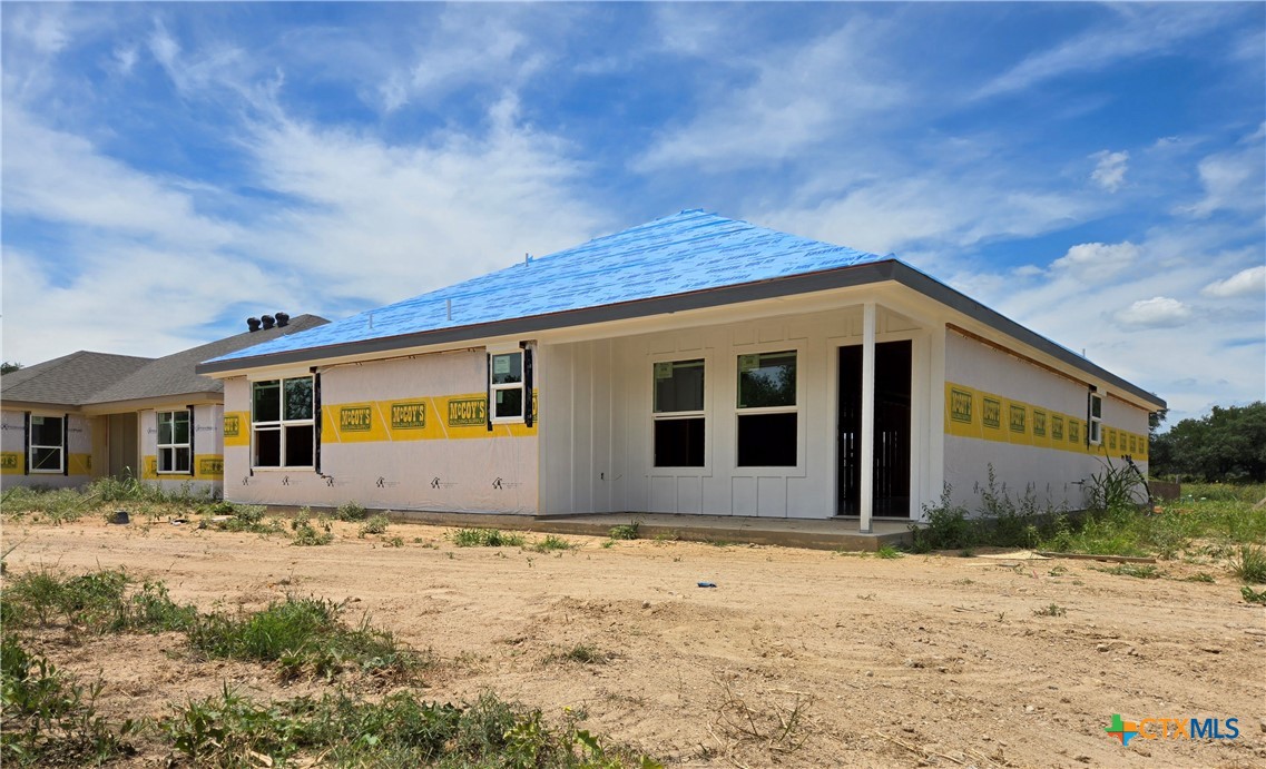 1413 Fossil Trail Property Photo 2
