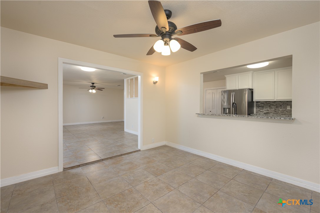 409 W Mary Jane Drive Property Photo 11