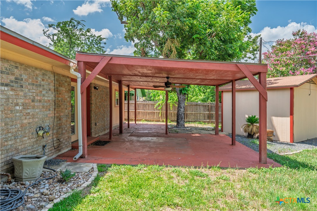 409 W Mary Jane Drive Property Photo 28