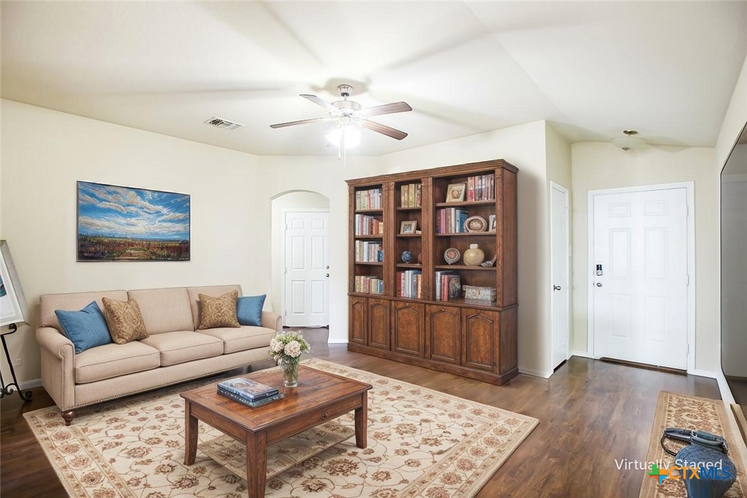 3312 Parkmill Drive Property Photo 4