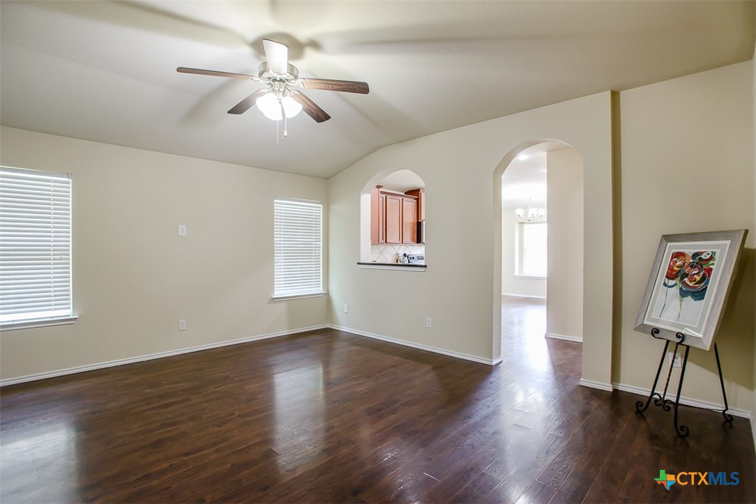 3312 Parkmill Drive Property Photo 7