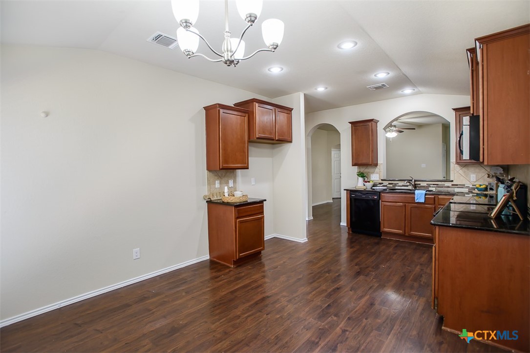 3312 Parkmill Drive Property Photo 12