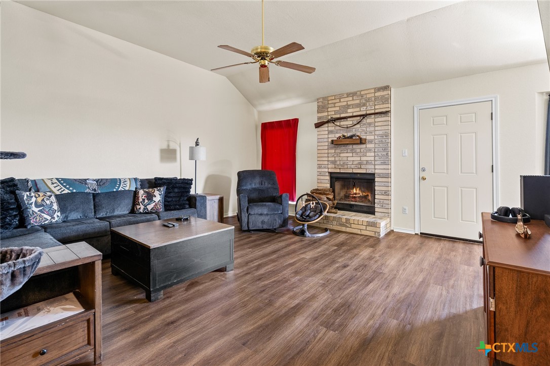 1801 Caprock Drive Property Photo 4