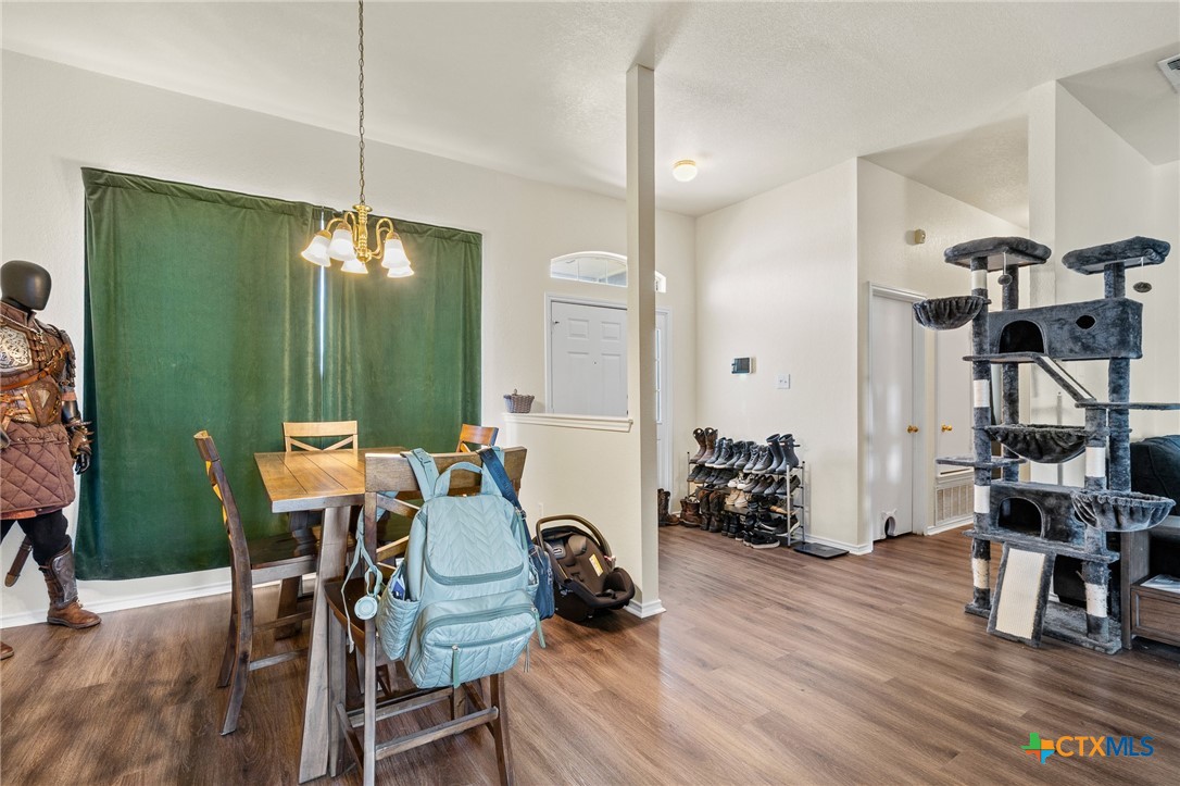 1801 Caprock Drive Property Photo 8