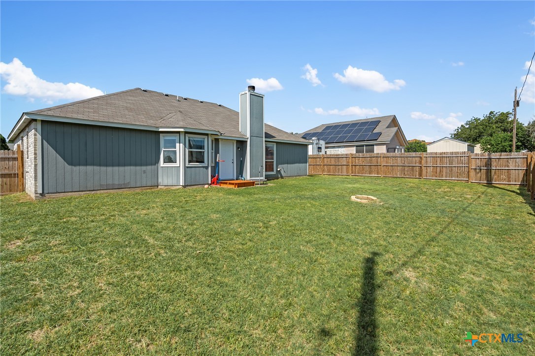 1801 Caprock Drive Property Photo 17