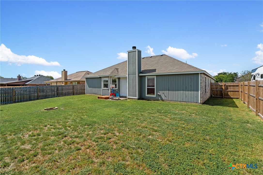 1801 Caprock Drive Property Photo 19