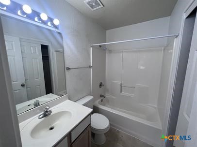 918 Sagewood Trail Property Photo 9