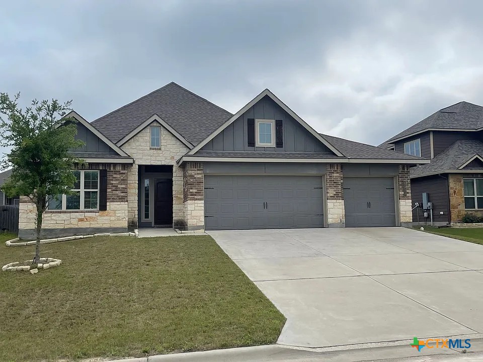 5317 Othello Drive Property Photo 1