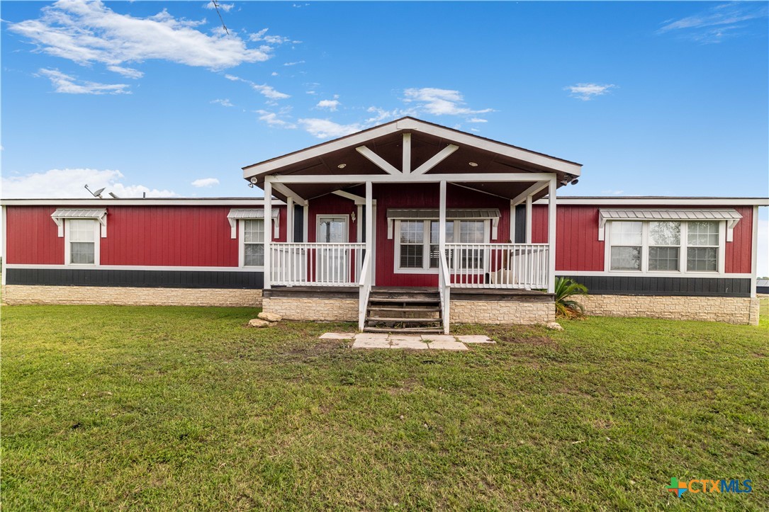 262 County Road 150 Property Photo 1