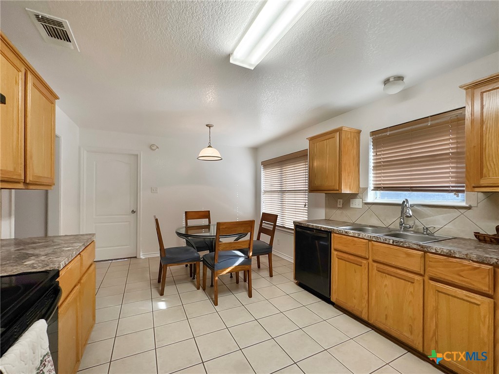 408 Rowdy Drive Property Photo 12