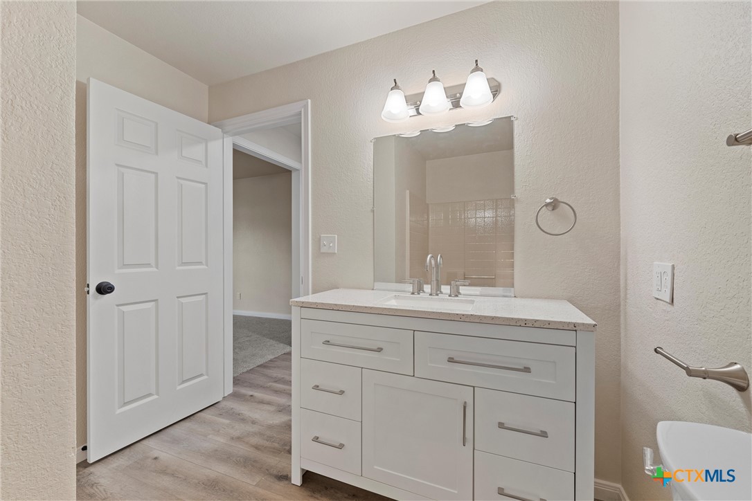 402 2nd Street Property Photo 21