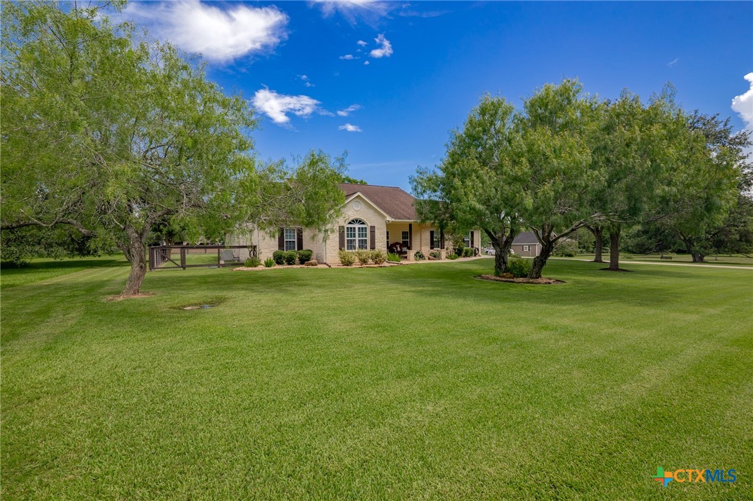 21 Lakeoak Property Photo 31