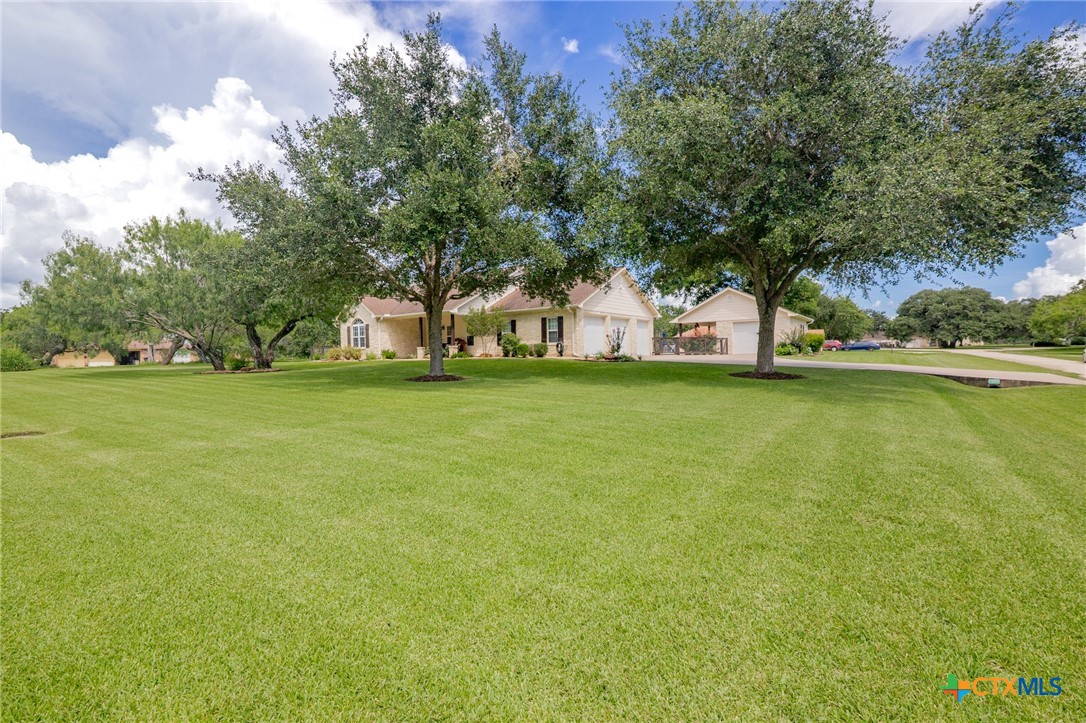 21 Lakeoak Property Photo 35