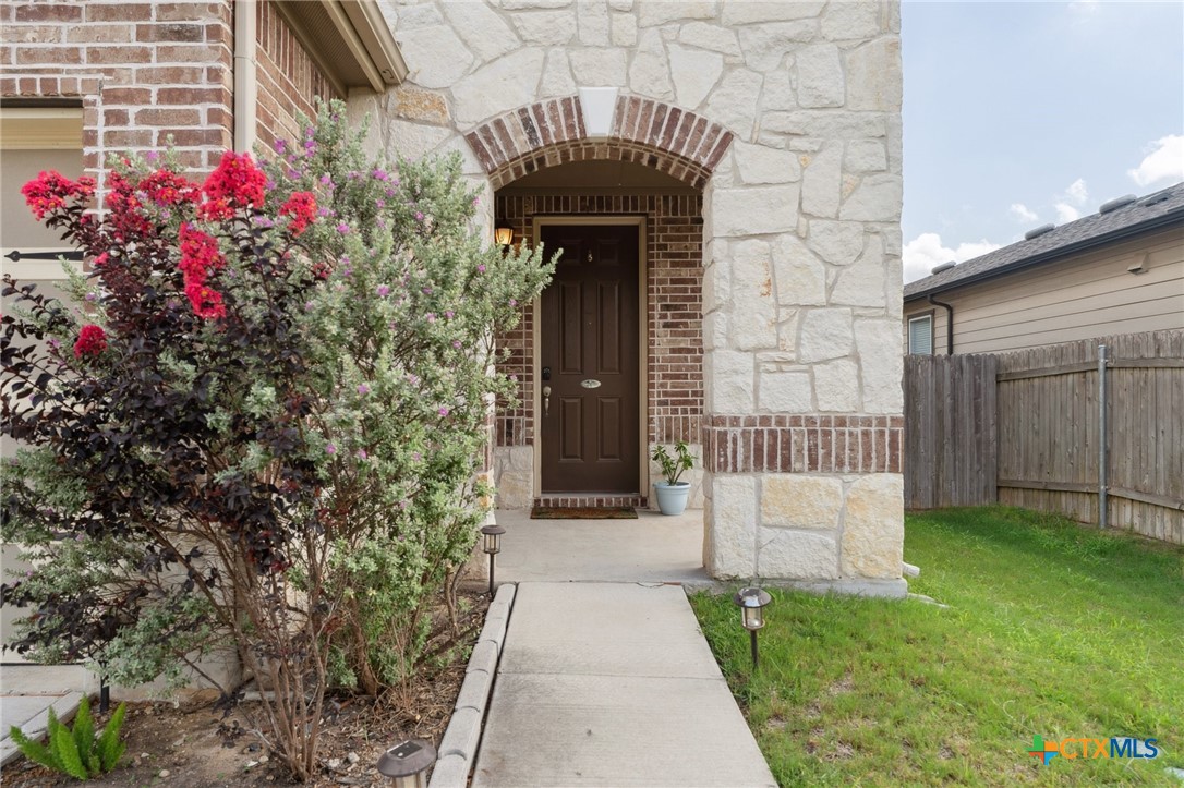 13821 Benjamin Harrison Street Property Photo 8