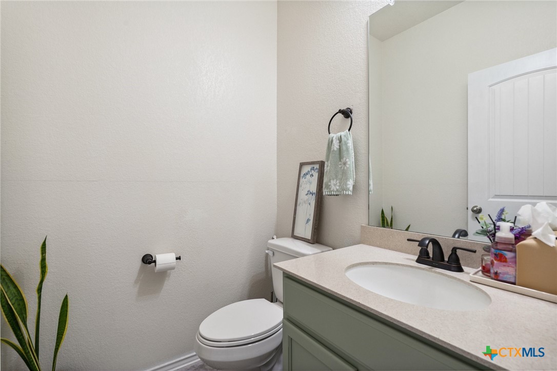 13821 Benjamin Harrison Street Property Photo 25