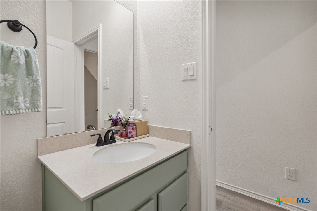 13821 Benjamin Harrison Street Property Photo 26