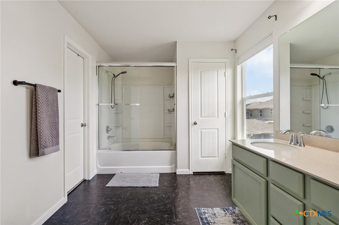13821 Benjamin Harrison Street Property Photo 31
