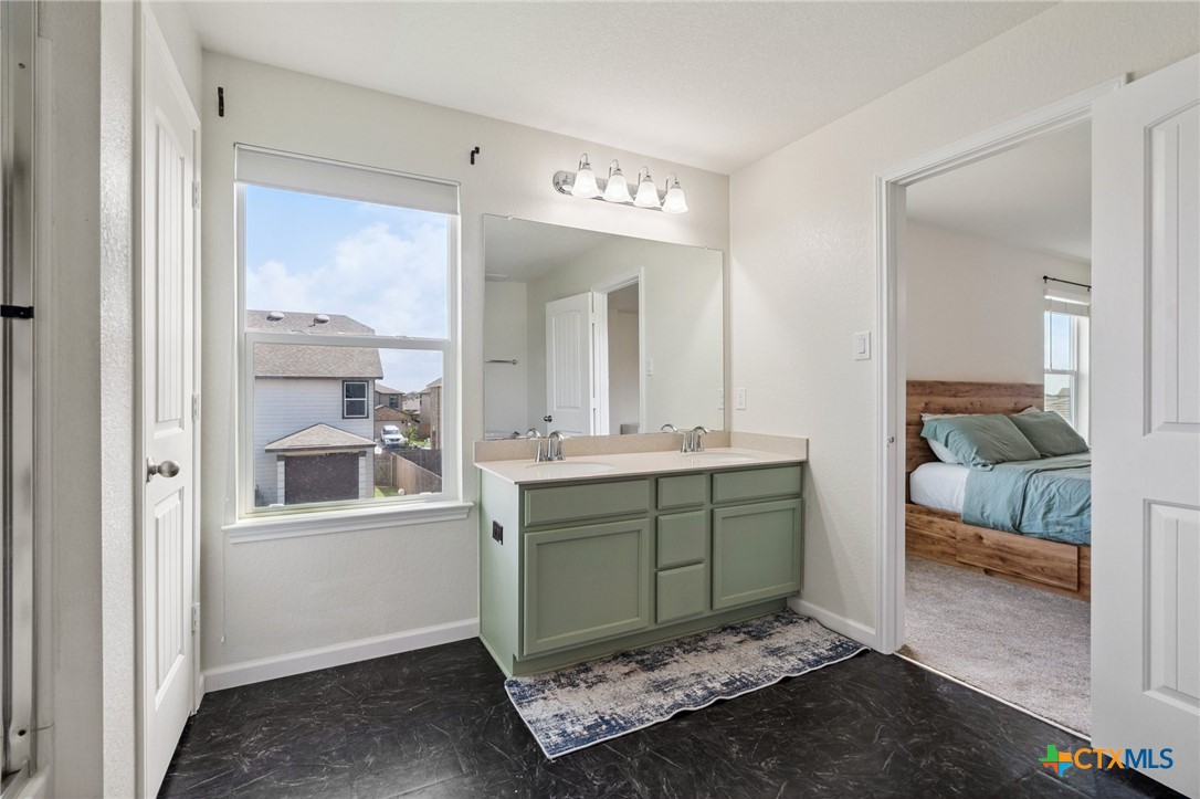 13821 Benjamin Harrison Street Property Photo 38