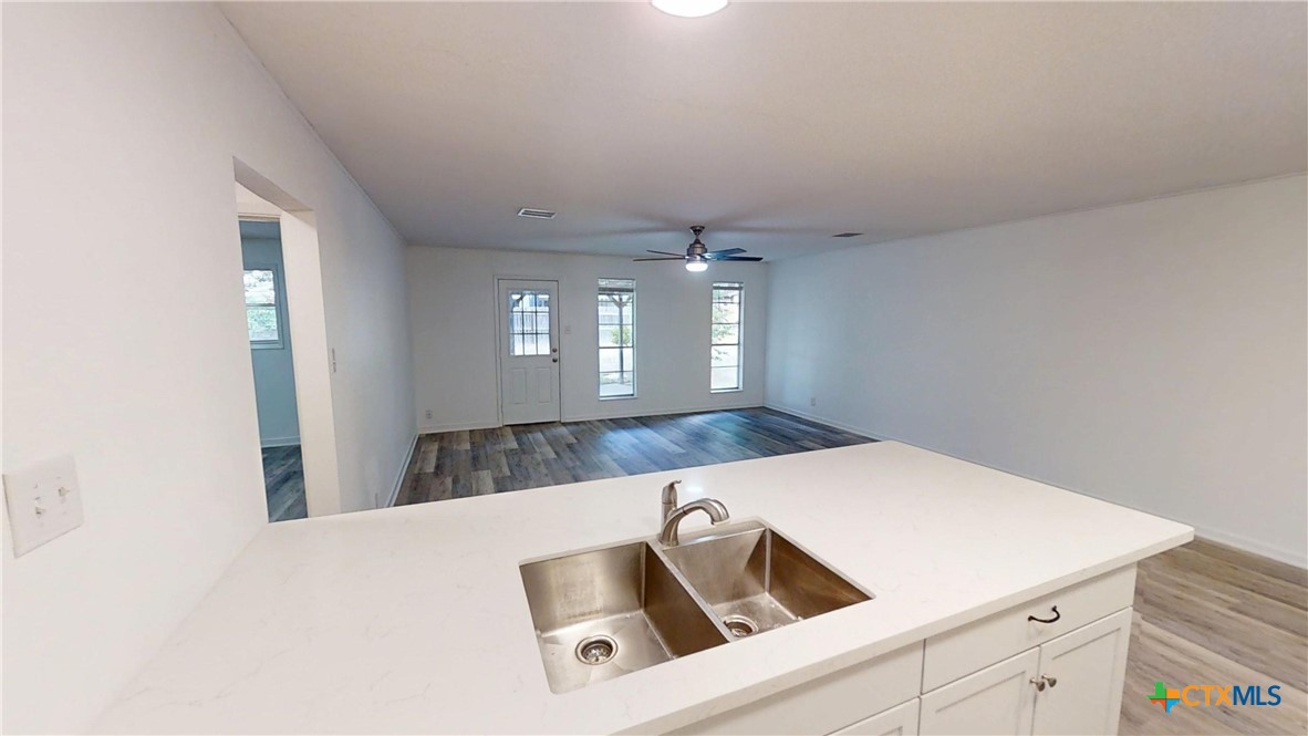 4118 Ermine Trail Property Photo 10