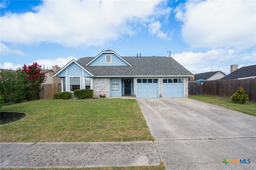 4702 Shawn Drive Property Photo 1