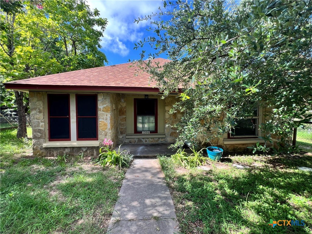 1506 Golf Course Road Property Photo 1