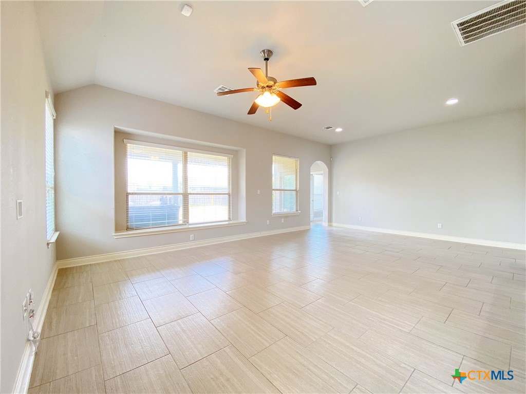 414 Field Corn Lane Property Photo 6