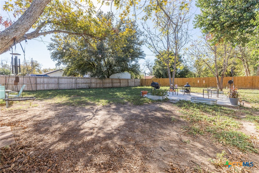 1210 N Milam Street Property Photo 20