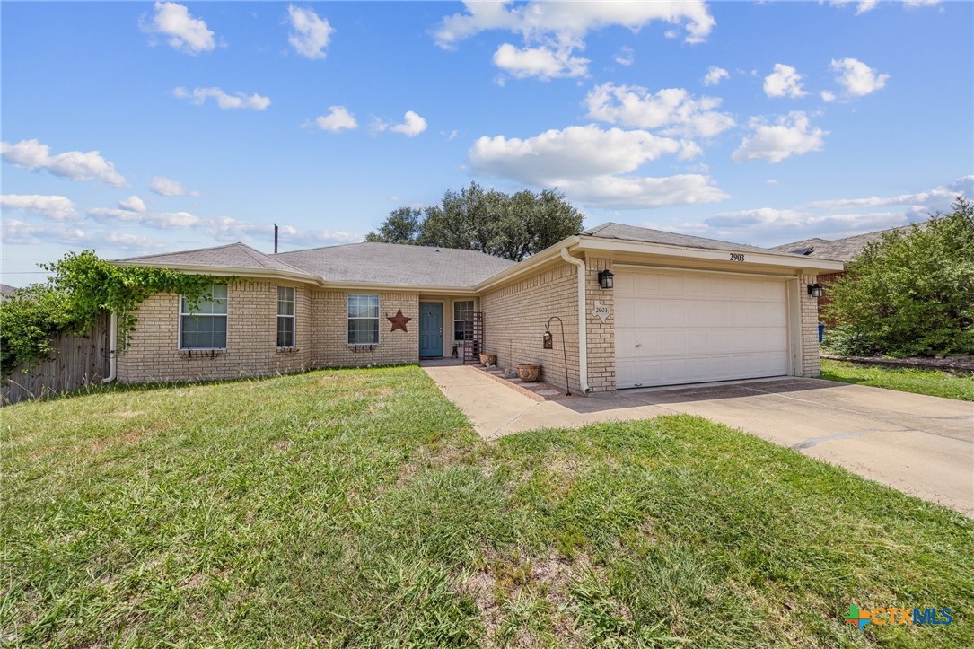 2903 Curtis Drive Property Photo 1