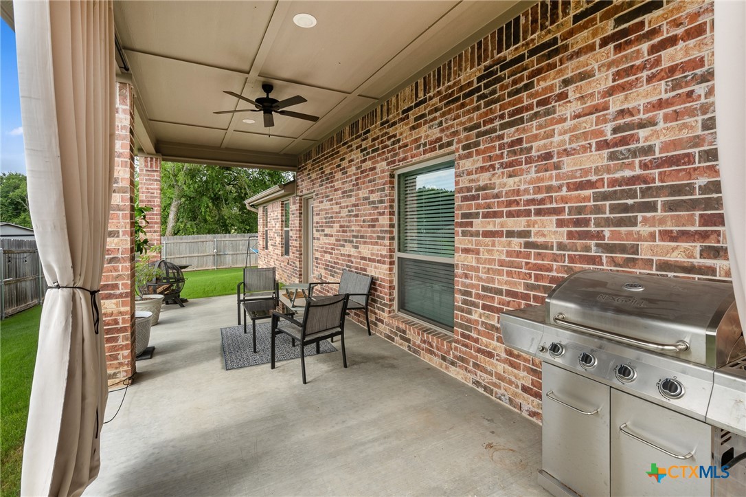 705 Juniper Drive Property Photo 8