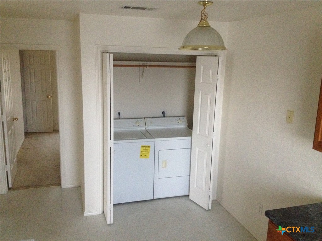 5903 Greengate Drive Property Photo 4