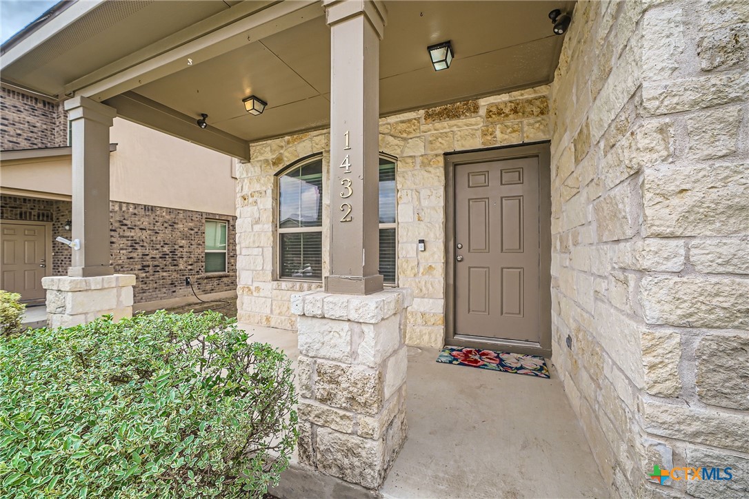 1432 Blake Street Property Photo 6