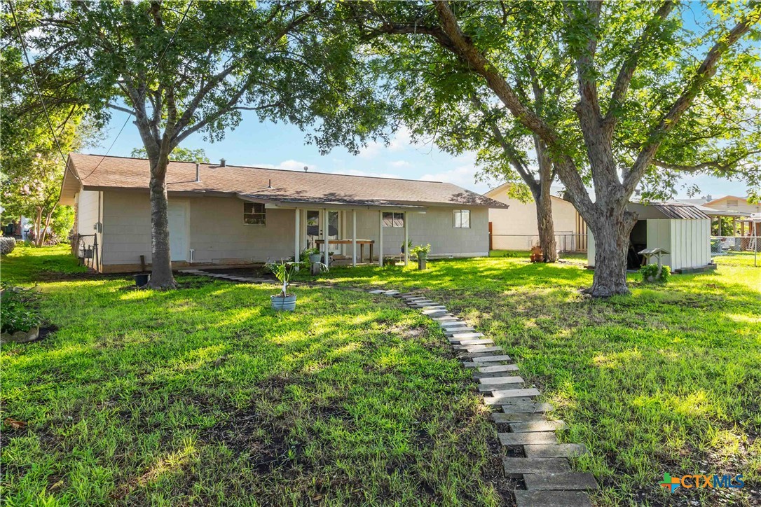 211 Balboa Drive Property Photo 13