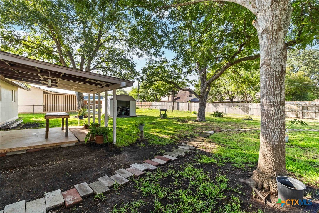 211 Balboa Drive Property Photo 14